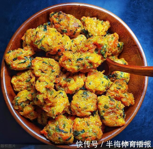 外酥|炸素丸子,记住“3用2不用2窍门”,外酥里嫩,咬一口满嘴香