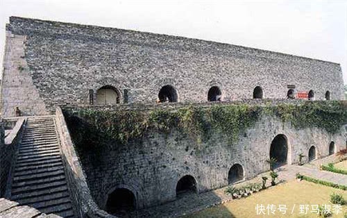 古代城门都是木门,那士兵攻城为何不用火烧?专家:他们想但不敢
