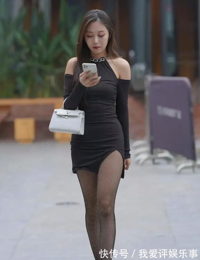美女 微胖美女这样穿就对了,黑色露肩紧身裙搭配渔网袜,又飒又美!