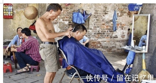 为何90后和00后都爱“两边剪短”的发型? 理发师回答句句戳心