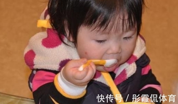 辅食|5个月婴儿肾脏长满珍珠,只因辅食里添加了它,宝宝被害惨了
