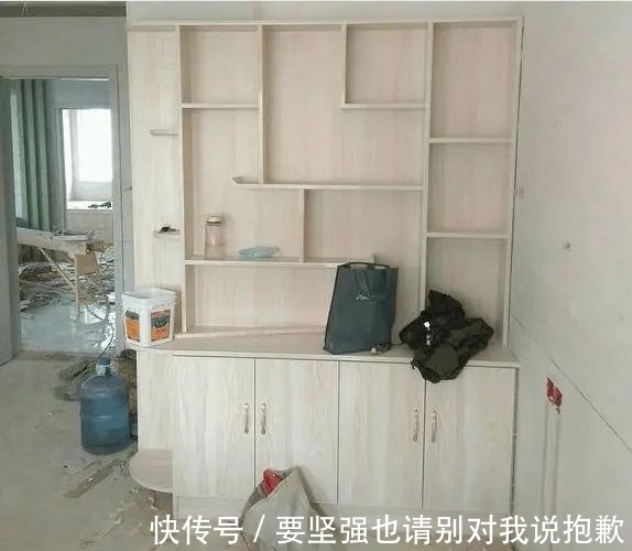 红木|请400一天的木工全屋打柜子，这手艺真绝了，一点不比定制柜子差