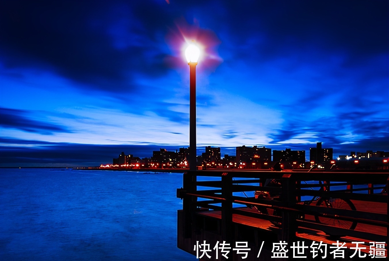 鲤鱼|夏季钓鱼流行夜钓,做好这几点,鱼获不会少!——盛世三渔