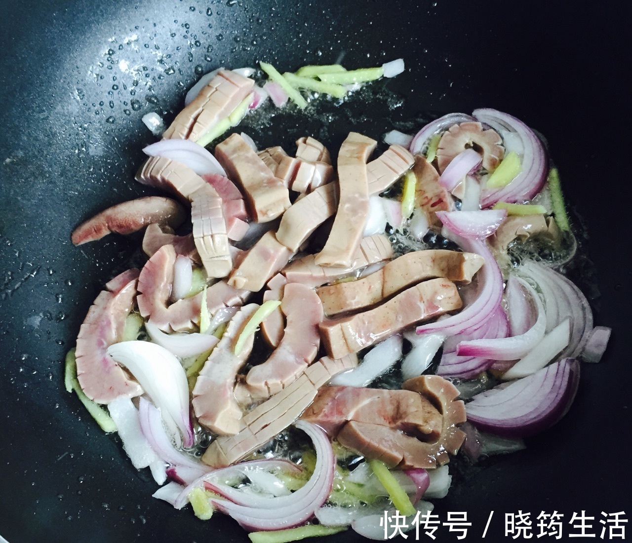 爆炒|爆炒腰花的正确做法，鲜香滑嫩又解馋，制作简单好上手