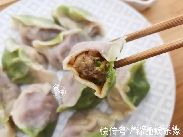 吃饺子|饺子馅就要这样调,鲜香味美,有肉又有菜,寓意今年有个好兆头