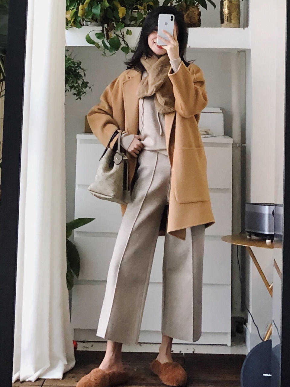 秋冬|今年秋冬流行的大衣,搭配长裤或者半身裙超有气质,简约又高级