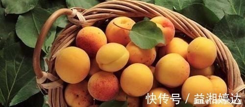 葡萄|已经腐烂的水果,剩下还可以吃吗终于有答案了,现在就来告诉你