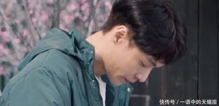 张艺兴 邓超在《跑男》不喝牛奶,张艺兴在《向往》也不喝,原因都一样