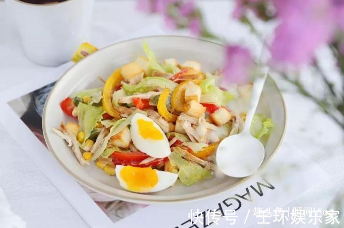 水煮鸡胸肉|七天健康瘦10斤方法，饮食一周速减脂餐