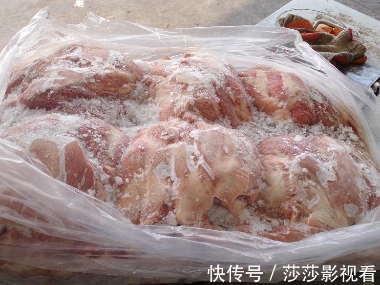 小媛|都知道吃肉好,但四种肉是公认的“儿童不宜”,再便宜都别给娃吃