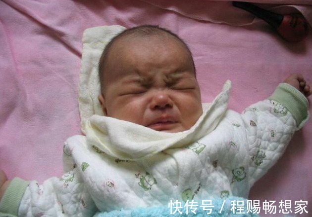 脾胃不好|如果宝宝脸上有这3种现象,说明宝宝脾胃有问题,别不在意