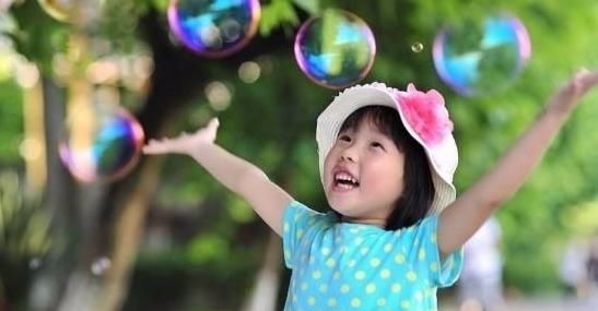 父母|父母对孩子说这几句话,说明没本事,教出来的孩子多半不听话