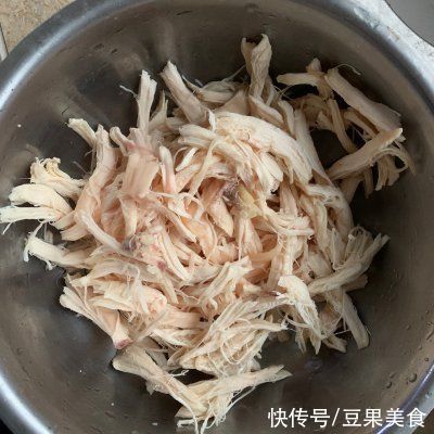 潮汕菌菇鸡肉粥你这么做，不怕你不上瘾