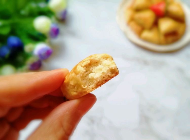 香蕉蔓越莓司康，香蕉和蔓越莓风味浓郁，做零食很棒