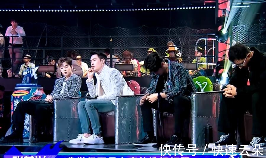 黄潇|《街舞4》淘汰日本编舞师,敲打黄潇,张艺兴做出正确选择