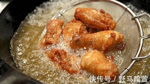 孩子|这四种伤脾胃的食物少给孩子吃，以免影响娃的生长发育