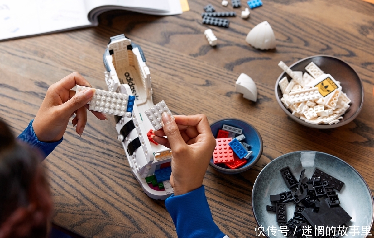 乐高|重现经典鞋款——只是不能穿：乐高和阿迪达斯联名套装10282发布，国内不发售