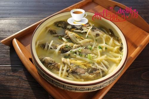 47岁女人轻断食晚餐，走红朋友圈，网友：真自律，这么吃想胖都难