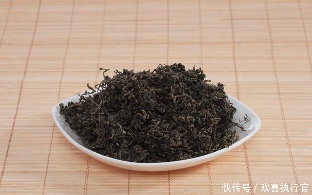 稳定|血压居高不下?告诫:4个“诱因”,请及时避开,血压或慢慢稳定