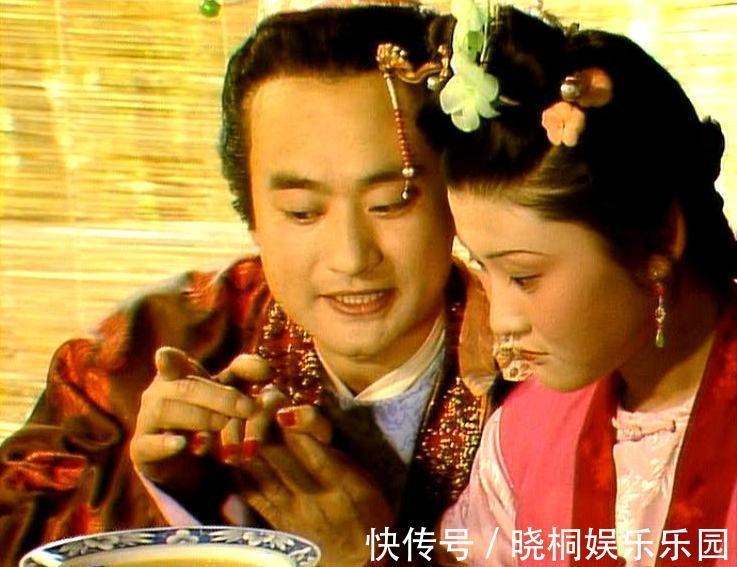 贾宝玉!他才是真正喜欢林黛玉,为了追林黛玉,牺牲了一辈子的幸福