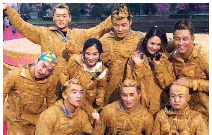 奔跑吧9:郑恺当父亲后,杨颖对他的称呼变了,不怕他妻子吃醋?