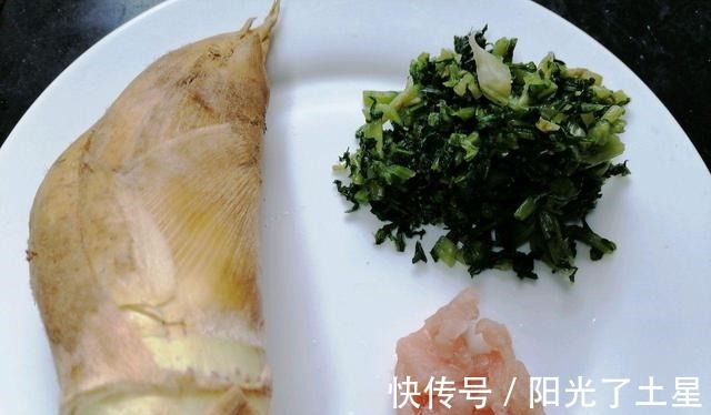 雪菜|和我一起做雪菜炒冬笋,简直惊艳了你的味蕾,让你吃到流口水!