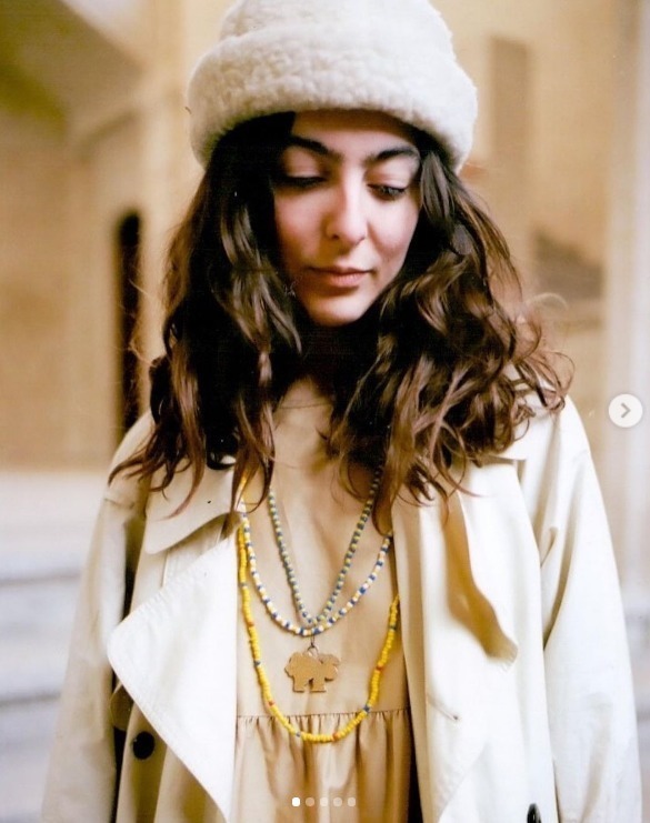 巨人国!她画油画,他做雕塑,这对艺术情侣直接建了一个“巨人国”