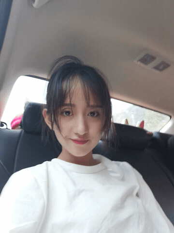 |幽默笑话:酱油和醋打架了,引来了一群围观者