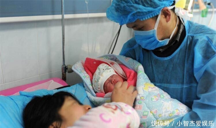 顺产|妻子顺产男婴回到病房,老公觉得累眯了一会,醒来发现产妇不见