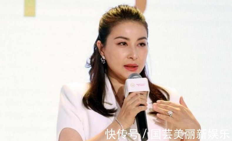 跳水|跳水皇后郭晶晶,退役后每月能拿多少退休金?走下奖台便回归平凡
