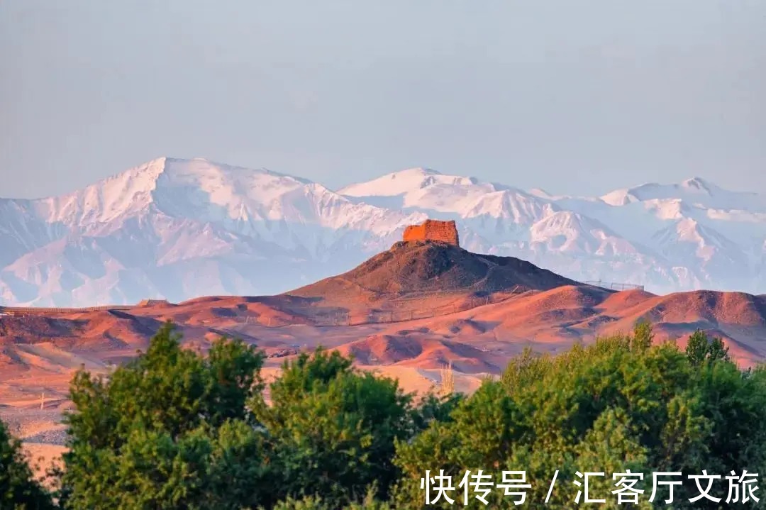 新疆|和新疆一样绚丽，和西藏一样神圣，一条汇聚极致风景的走廊