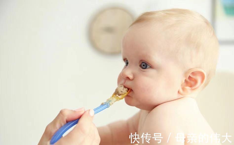 辅食|孩子早上先吃饭还是先喝奶,不同年龄要不同对待,才会更健康