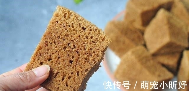 想吃马拉糕不用去茶楼了，教你在家做，蓬松劲道，比茶楼还好吃！