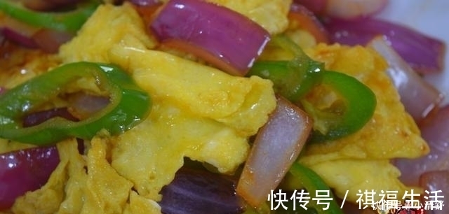 翻炒均匀|洋葱炒鸡蛋最好吃的做法，简单美味又下饭，看看你喜欢吃不？