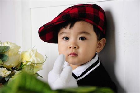 生僻字|小夫妻的结婚证走红网络,看到证上的名字后,网友:太有缘分