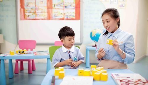 孩子|德国科学家：家里这3个地方越乱，暗示孩子越聪明，家长别瞎勤快