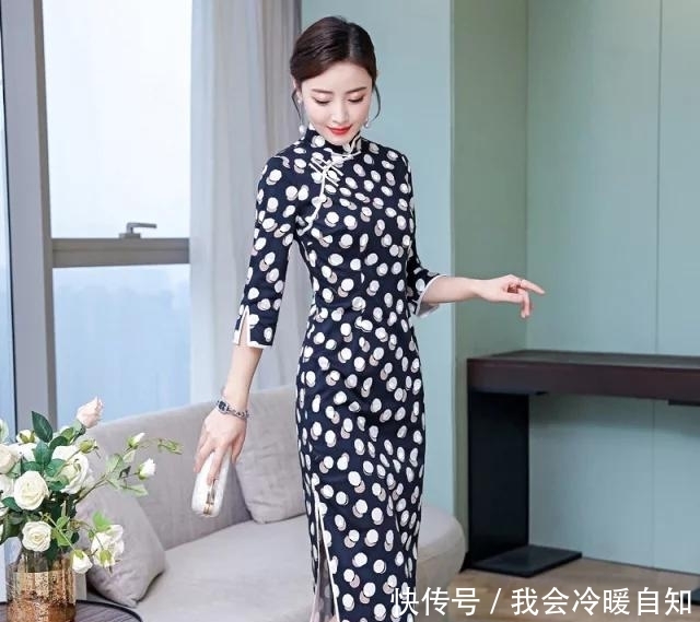 弹力文艺复古旗袍，棉质面料，贴身穿很舒适！