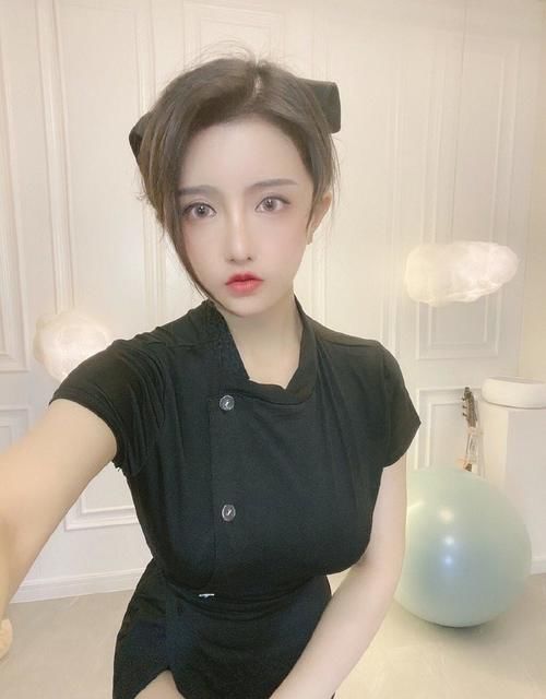 熊猫直播|药水哥跻身娱乐圈!昔日缠绵女主播后悔不已,如今已高攀不起?