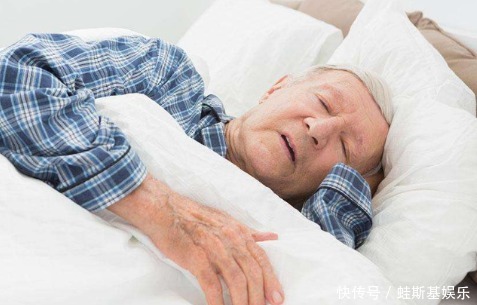 萃枫苷|3种“小动作”能预防老年痴呆,学会一种都值了!儿女快教给老人