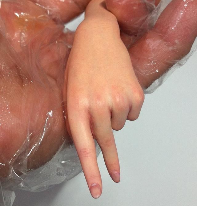 模型|手办大佬太实在,开心了就出血管、汗毛,不开心了则“丢你蕾姆”