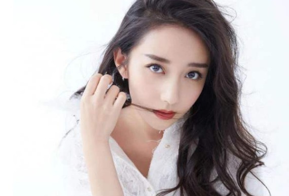 冬七 还记得《非诚勿扰》中的群演么?从观众到当红小花旦