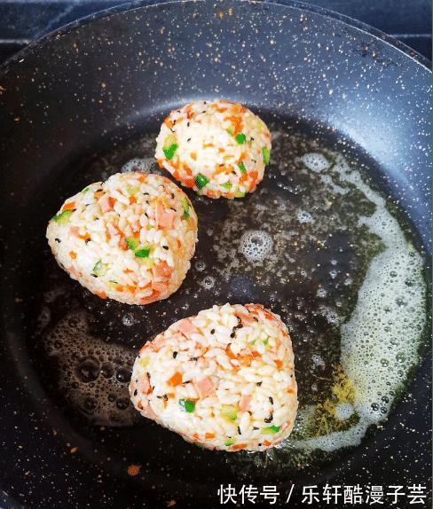 饭团|孩子不爱吃饭怎么办剩米饭做成芝士饭团,孩子抢着吃