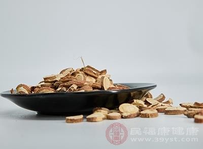  膳食纤维|便秘吃什么 吃燕麦帮你治疗这种疾病