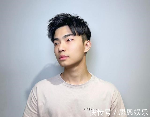 发型 进入理发店,男人不要随便乱剪,留这6款发型才更时髦帅气!