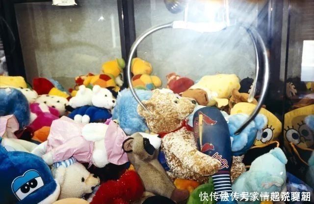 夹子|抓娃娃技巧：都有哪些可以轻易抓到娃娃的秘诀