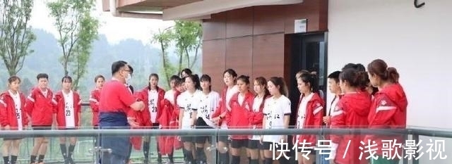 豪宅|贾秀全买千万豪宅引热议,三点证明他无辜,中国女足夺金仍需要他