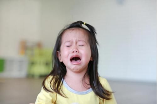 掉以轻心|孩子身体提前发育，“早熟”会直接影响成长速度，家长别掉以轻心