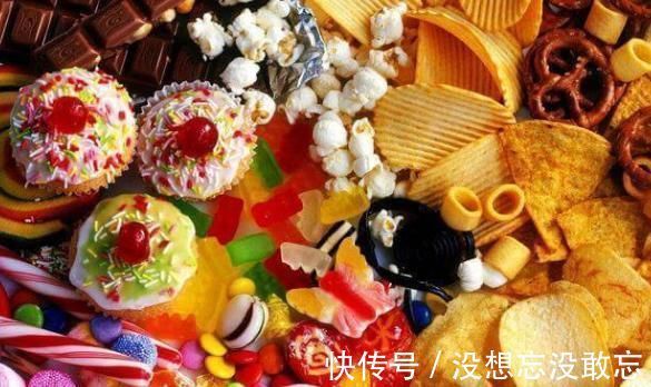 蓝莓|糖尿病患者可以吃零食吗？适合老年人的几种零食，吃点好处真不少