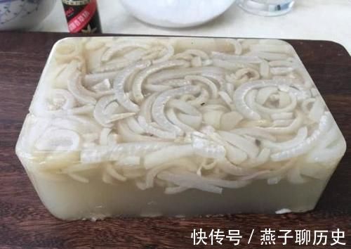 油脂|做猪皮冻时，只用猪皮是不行的！多加这“东西”，皮冻好吃不油腻