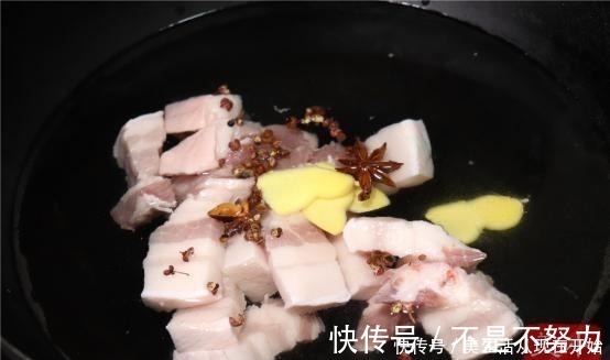 过年猪|五花肉这样做太香了，食材简单，步骤详细，吃一次就念念不忘